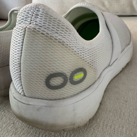 OOFOS 00mg Low Women’s White Slip-On Sneakers, Cushioned Comfort, 8.5 - Picture 13 of 16